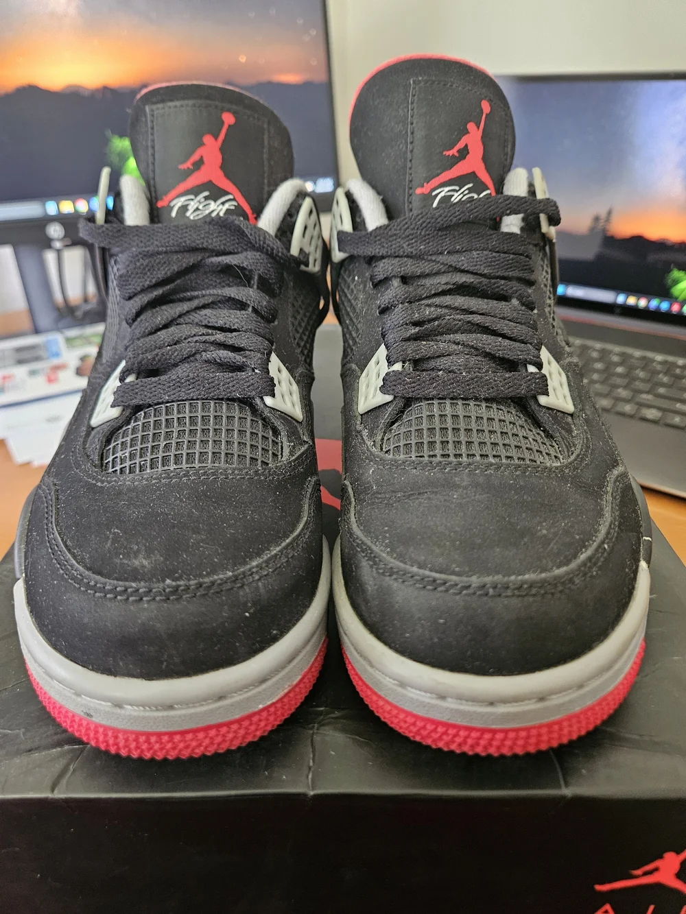 Jordan Air Jordan 4 Retro Bred Black Cement Grey Fire Red 2012 308497-089 - 7.5M
